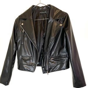 Brand New PrettyLittleThing Faux Leather jacket| In Color: Black|